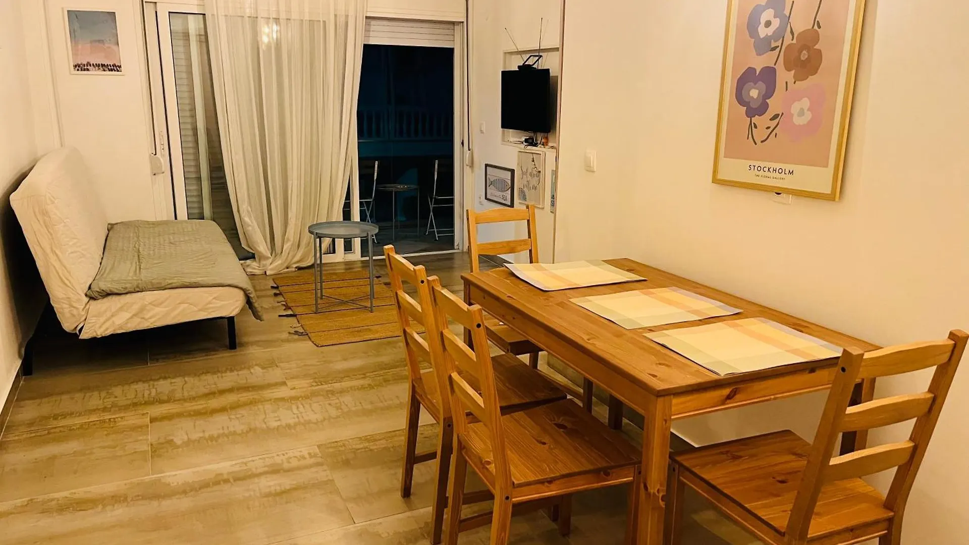 Apollo Peraia Apartment